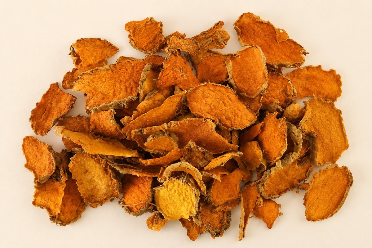 Indonesian dried turmeric slices